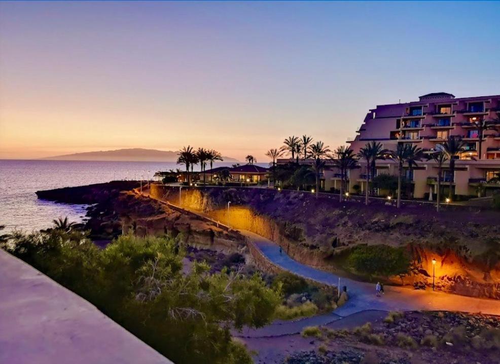 Sol Apartment With Amazing Seaview Costa Adeje  Buitenkant foto